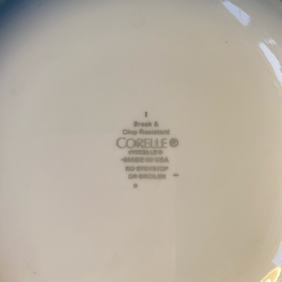 1 Corelle Rimmed Just White 1 Qt Serving Bowl - Picture 6 of 11